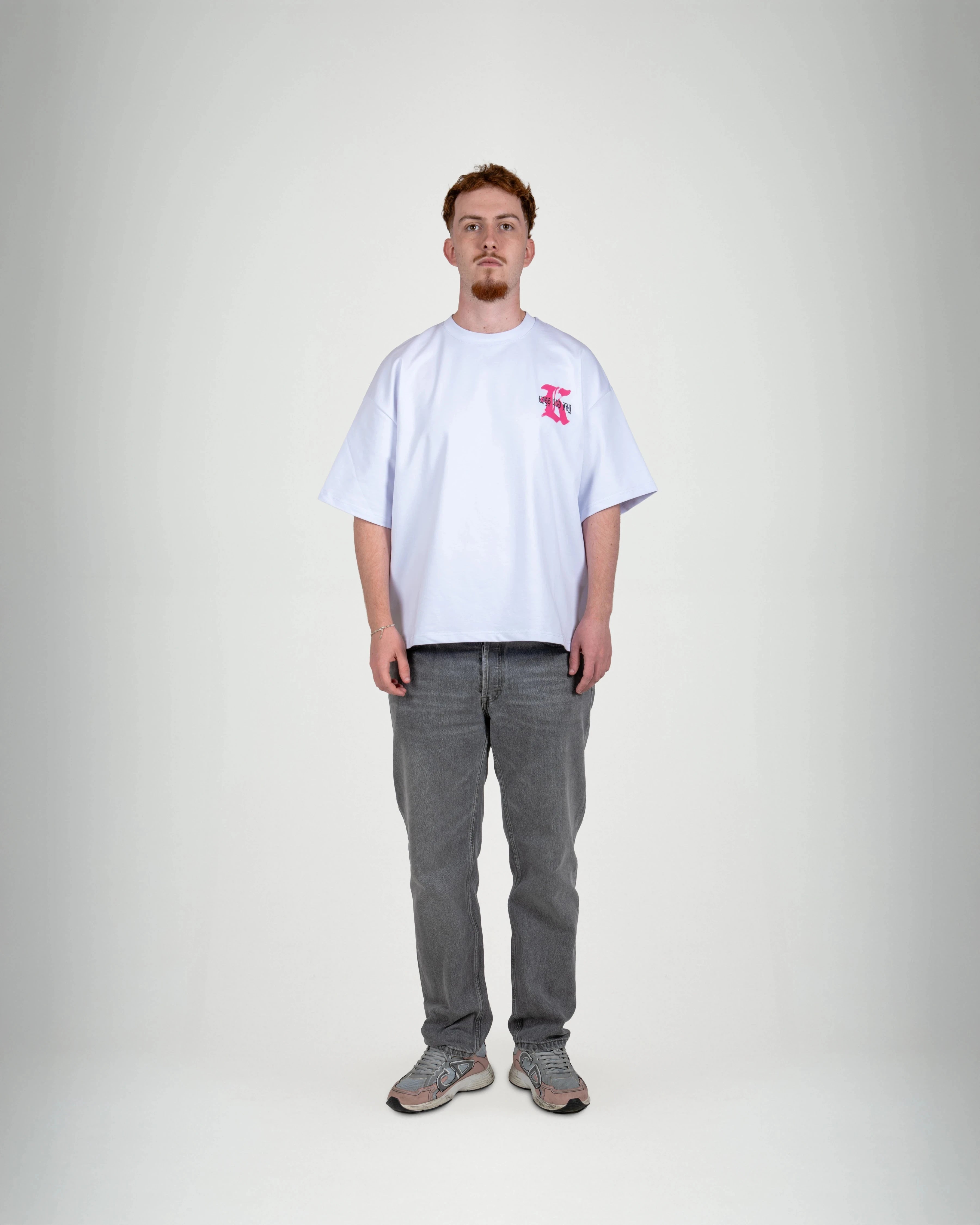 Ghost Spray White Tee - KISS AND FLY Clothing