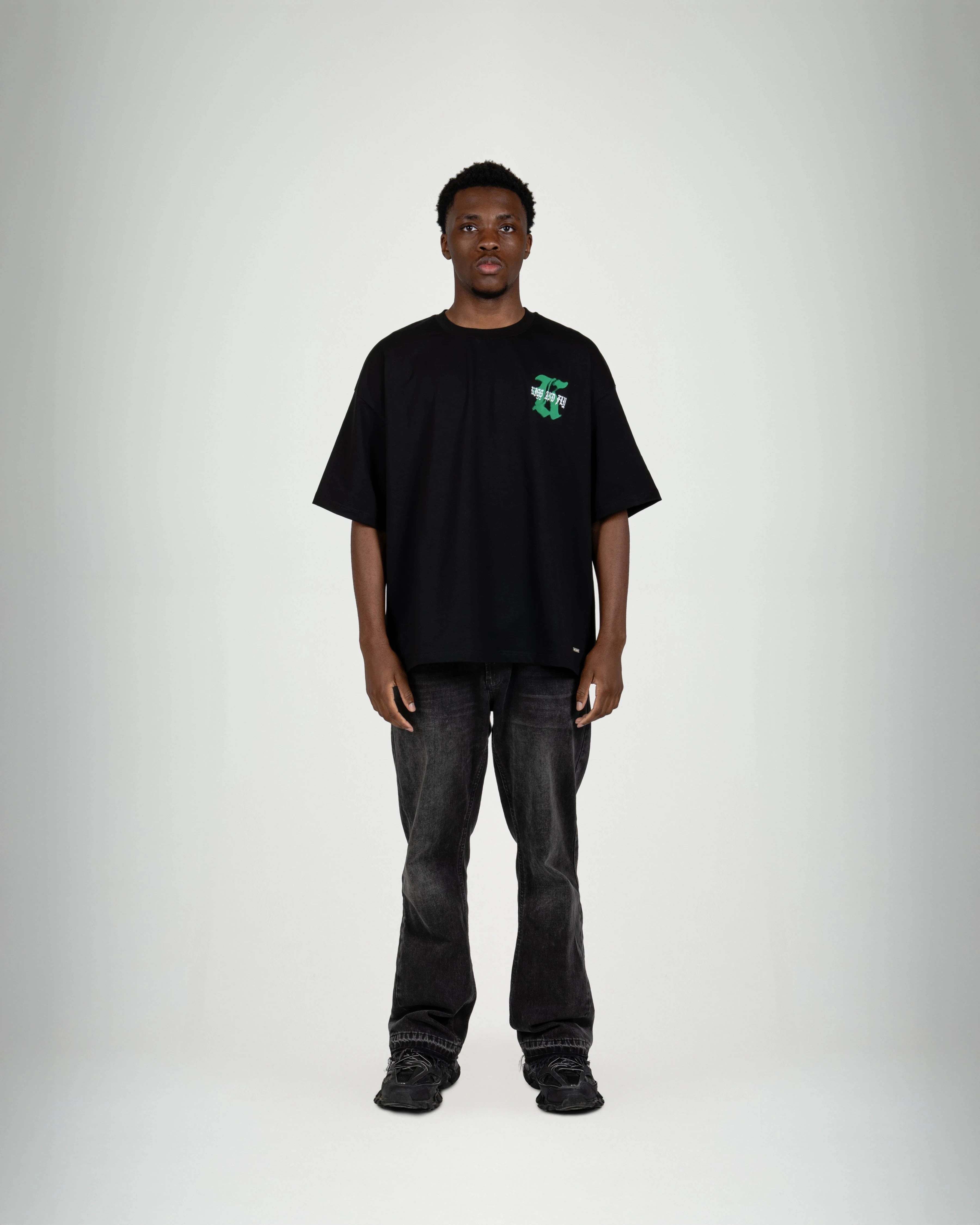 Ghost Spray Black Tee - KISS AND FLY Clothing