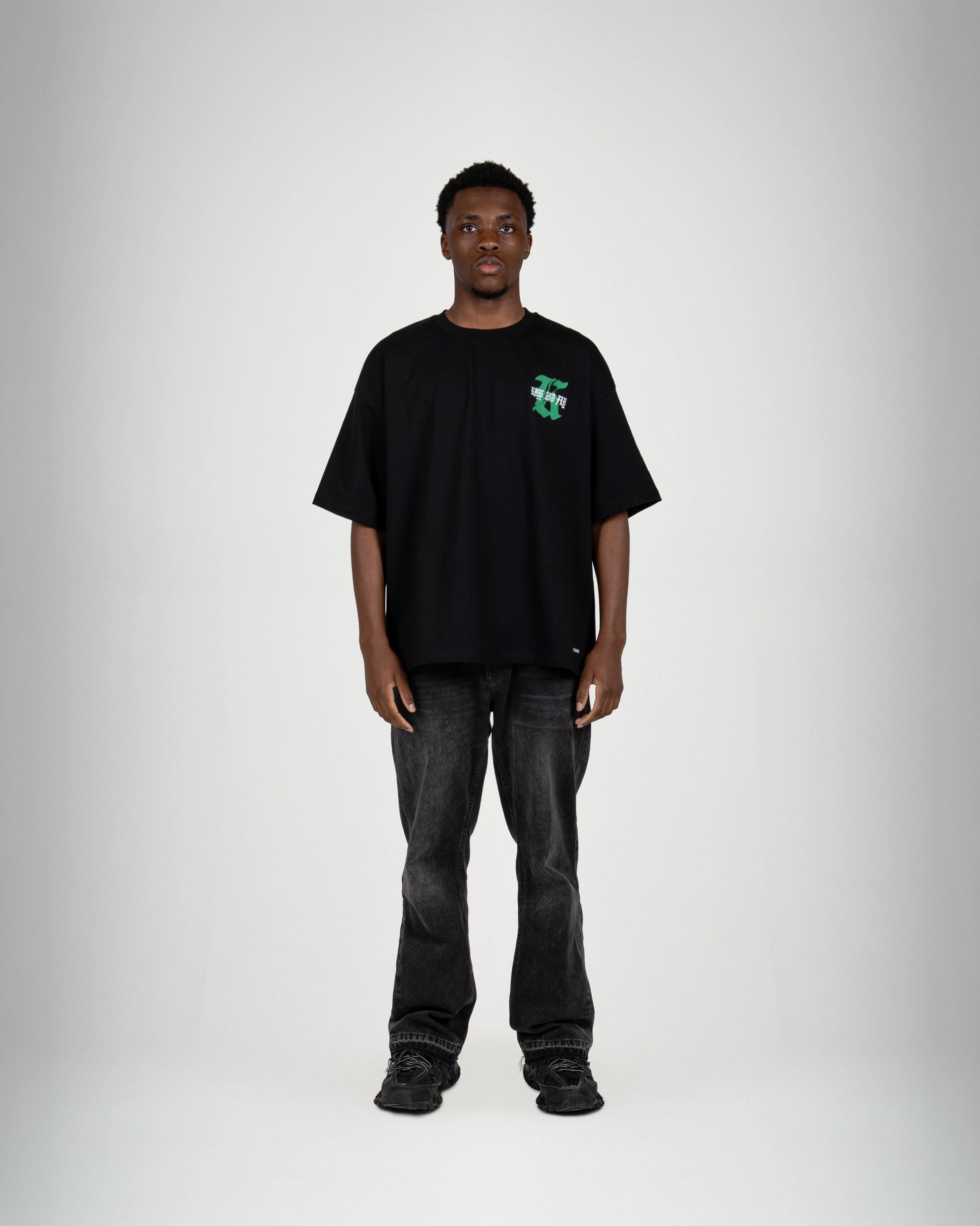 Ghost Spray Black Tee - KISS AND FLY Clothing