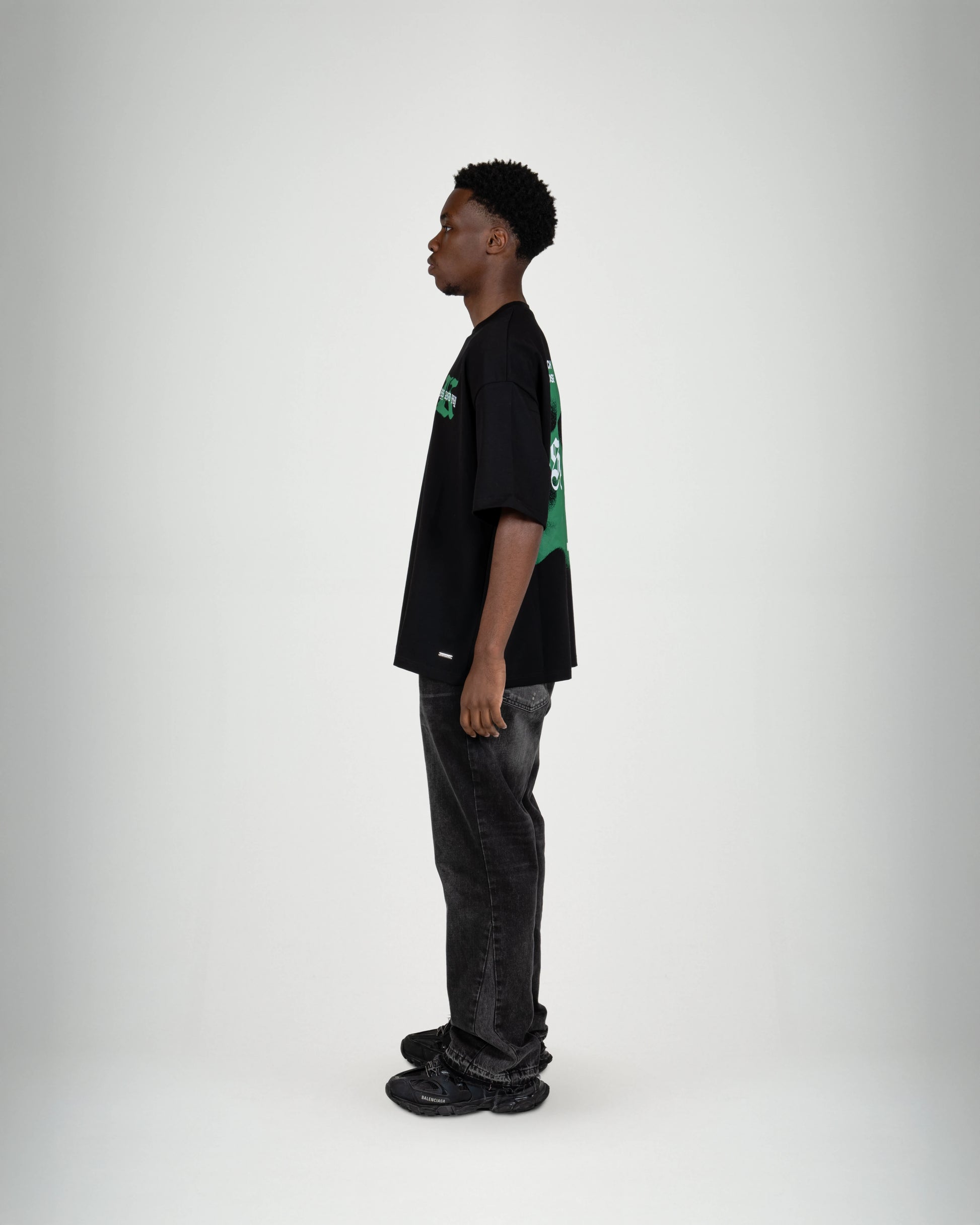 Ghost Spray Black Tee - KISS AND FLY Clothing