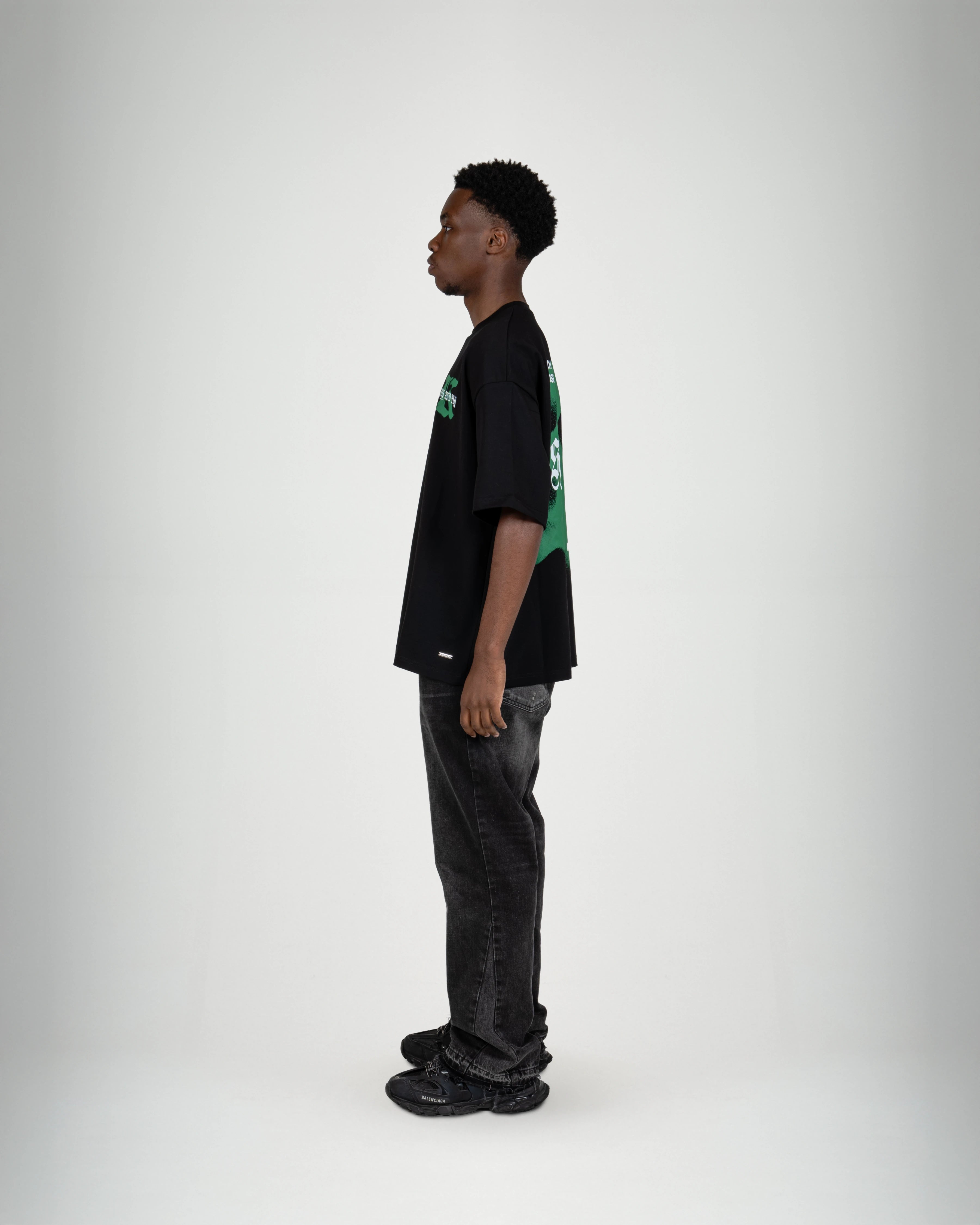 Ghost Spray Black Tee - KISS AND FLY Clothing