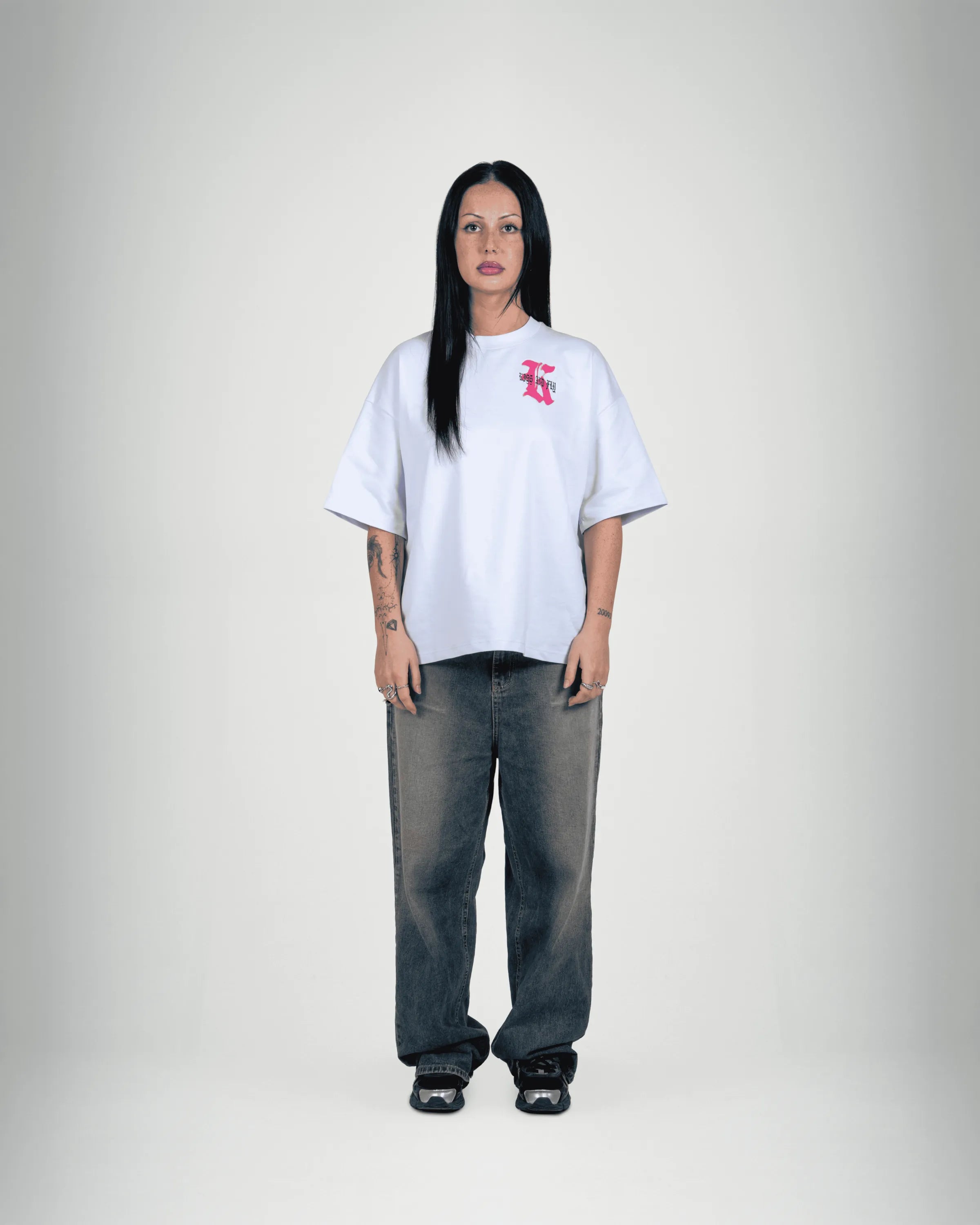 Ghost Spray White Tee - KISS AND FLY Clothing